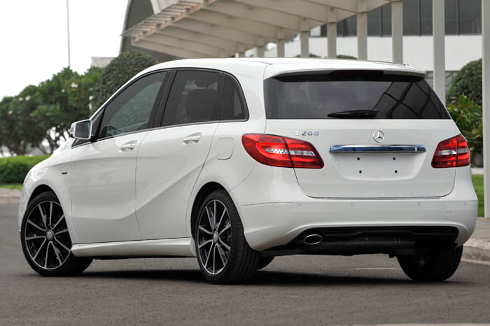 Mercedes B-Class detailed gallery - Image 2